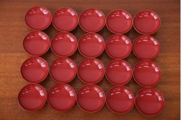 アンティーク雑貨　アンティーク　朱梅松鶴高蒔絵木製椀20客(漆器)