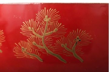 アンティーク雑貨　アンティーク　朱梅松鶴高蒔絵木製椀20客(漆器)