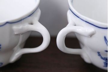 アンティーク雑貨　BOHEMIA(ボヘミア)ブルーオニオン　カップ・ポットなど洋食器セット