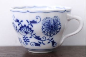 アンティーク雑貨　BOHEMIA(ボヘミア)ブルーオニオン　カップ・ポットなど洋食器セット