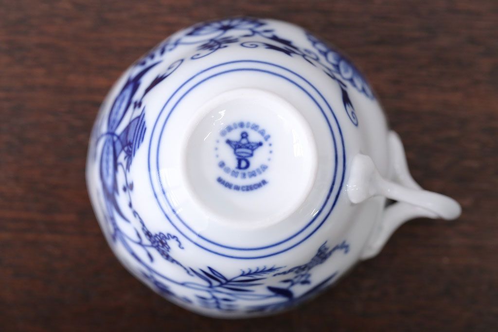 アンティーク雑貨　BOHEMIA(ボヘミア)ブルーオニオン　カップ・ポットなど洋食器セット