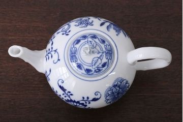 アンティーク雑貨　BOHEMIA(ボヘミア)ブルーオニオン　カップ・ポットなど洋食器セット