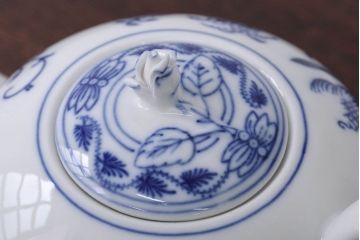 アンティーク雑貨　BOHEMIA(ボヘミア)ブルーオニオン　カップ・ポットなど洋食器セット