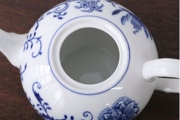 アンティーク雑貨　BOHEMIA(ボヘミア)ブルーオニオン　カップ・ポットなど洋食器セット