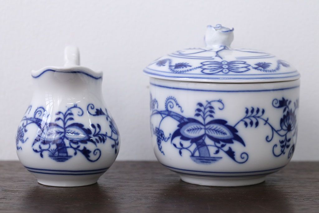 アンティーク雑貨　BOHEMIA(ボヘミア)ブルーオニオン　カップ・ポットなど洋食器セット