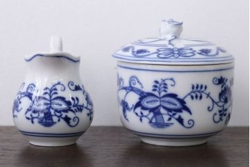 アンティーク雑貨　BOHEMIA(ボヘミア)ブルーオニオン　カップ・ポットなど洋食器セット