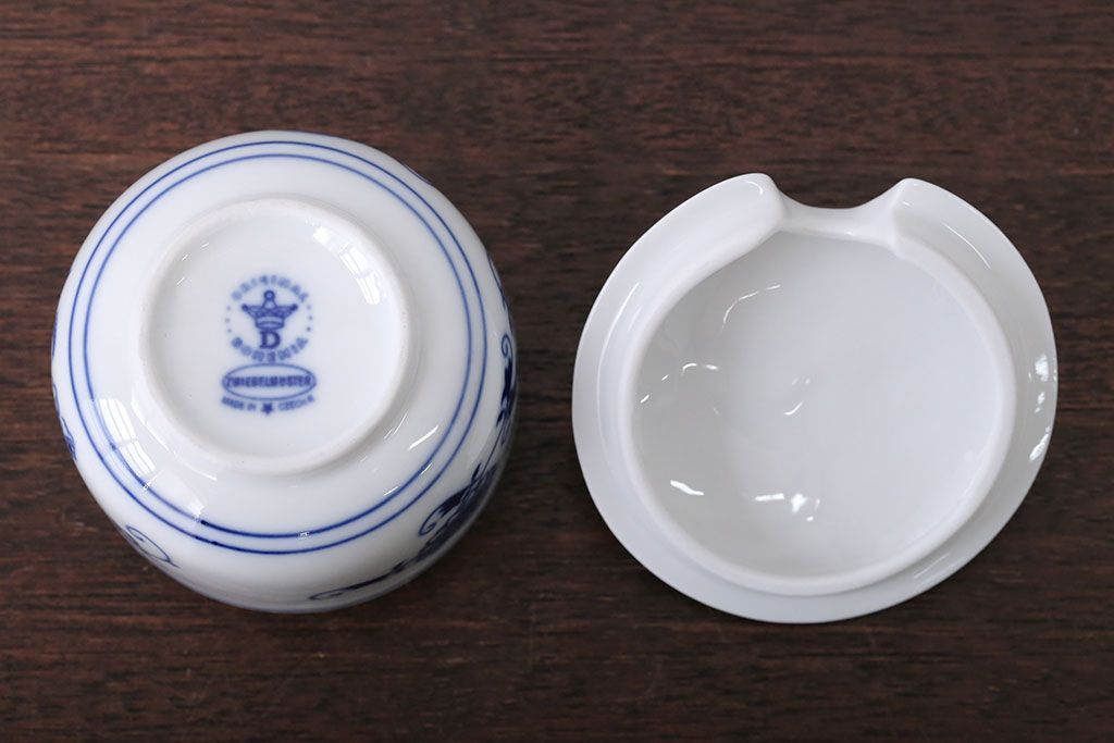 アンティーク雑貨　BOHEMIA(ボヘミア)ブルーオニオン　カップ・ポットなど洋食器セット