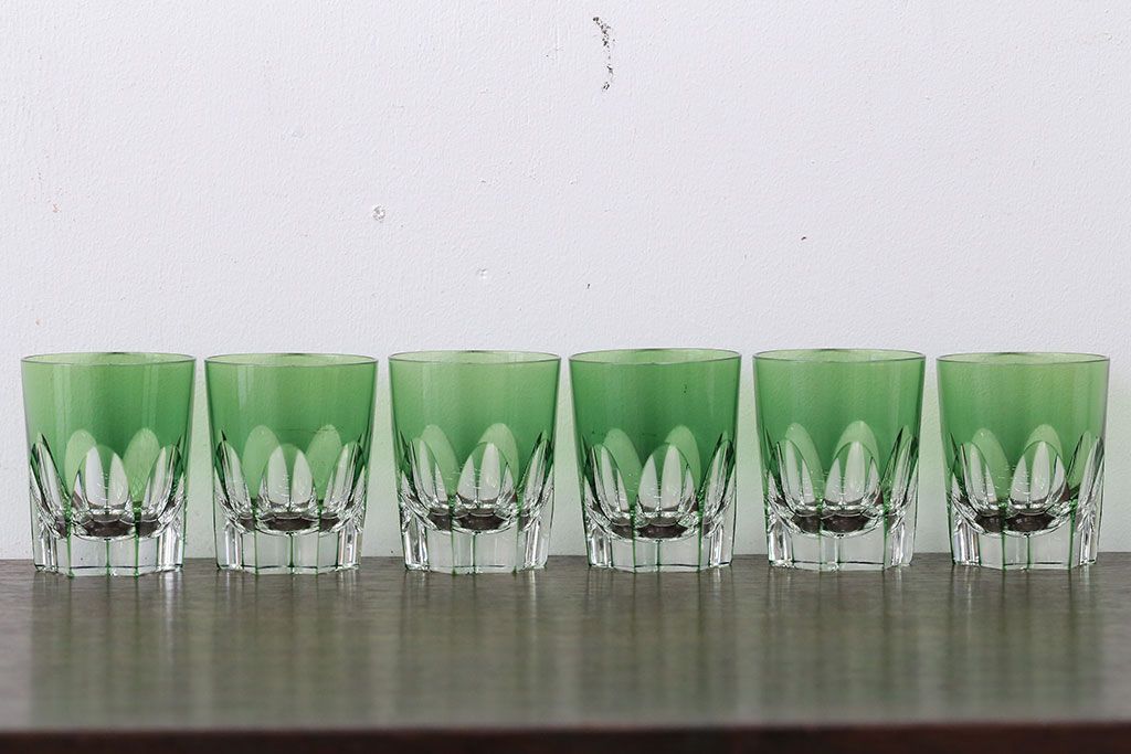 アンティーク雑貨　大正〜昭和初期・緑切子グラス6個(カットガラス)