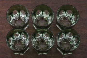 アンティーク雑貨　大正〜昭和初期・緑切子グラス6個(カットガラス)