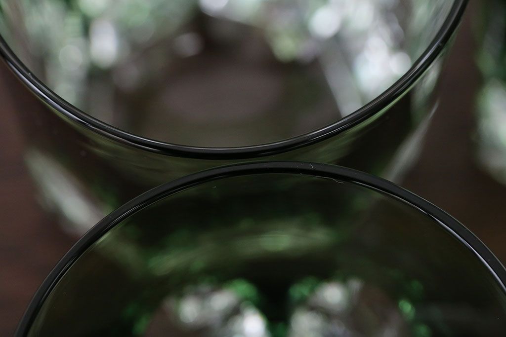 アンティーク雑貨　大正〜昭和初期・緑切子グラス6個(カットガラス)