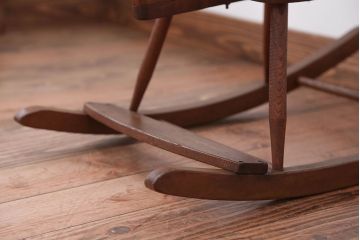 アンティーク家具　イギリスアンティーク かわいいロッキングホースチェア