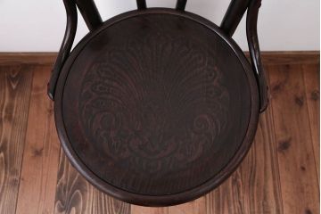 アンティーク家具　イギリスアンティーク シンプルなベントウッドチェア(1)