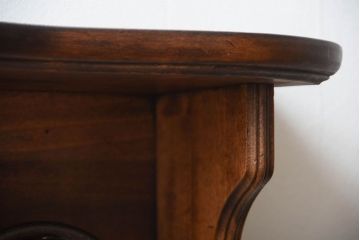 中古　フック付き木製のウォールラック(壁掛け飾り棚)