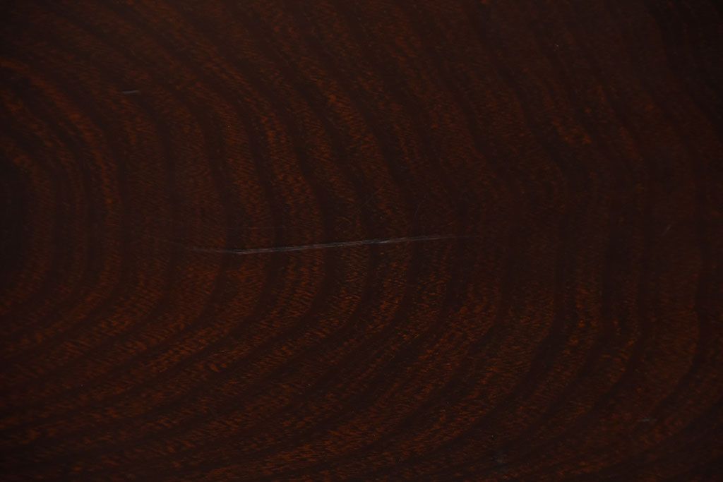 アンティーク家具　アンティーク　前面欅材のシンプルなローチェスト(1)