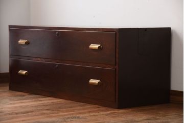 アンティーク家具　アンティーク　前面欅材のシンプルなローチェスト(2)