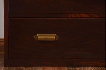 アンティーク家具　アンティーク　前面欅材のシンプルなローチェスト(2)