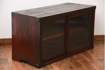 アンティーク家具　和製アンティーク　古い木製のモールガラス引き戸収納棚(1)