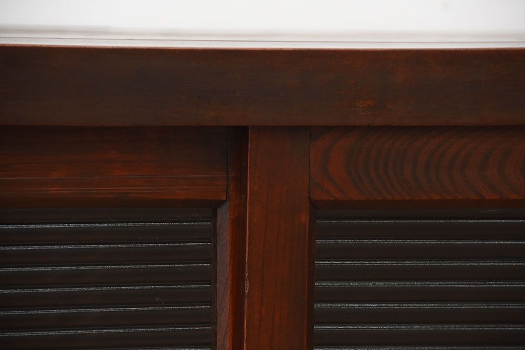 アンティーク家具　和製アンティーク　古い木製のモールガラス引き戸収納棚(1)