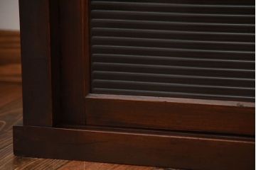 アンティーク家具　和製アンティーク　古い木製のモールガラス引き戸収納棚(1)