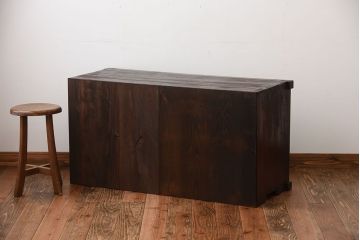 アンティーク家具　和製アンティーク　古い木製のモールガラス引き戸収納棚(1)