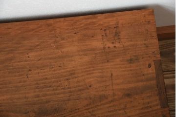 アンティーク家具　和製アンティーク　古い厚手の木製の丈夫な小引き出し