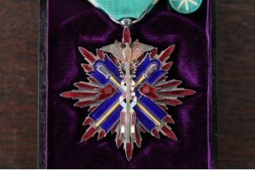 功五級金鵄勲章・勲五等瑞宝章など勲章11点(R-017110)