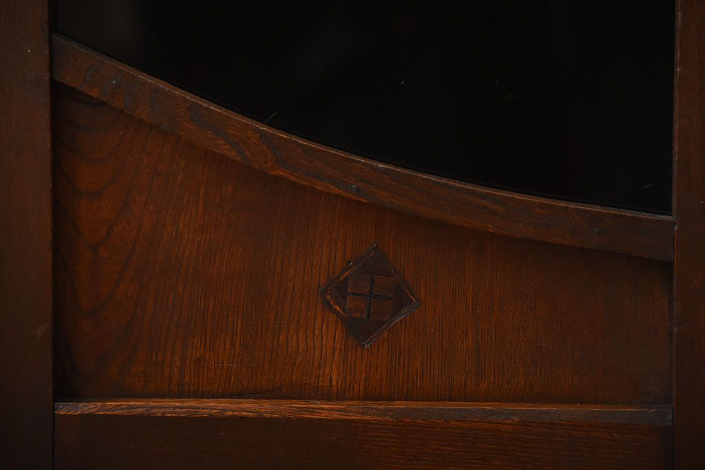 レトロ家具　昭和レトロ　引き出し2杯付き!古い栓材の小ぶりな本箱