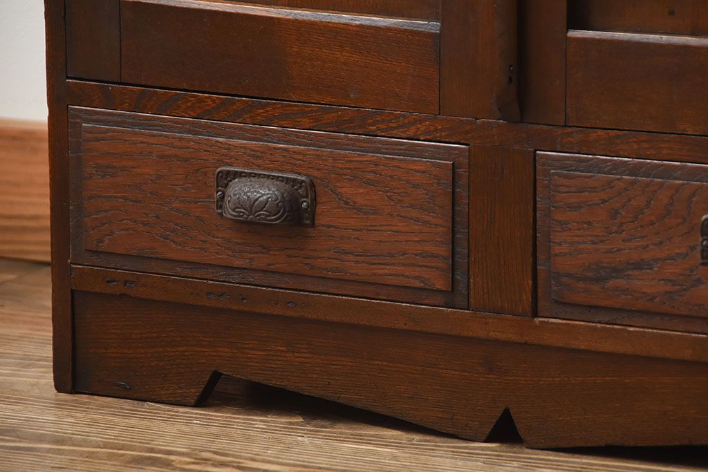 レトロ家具　昭和レトロ　引き出し2杯付き!古い栓材の小ぶりな本箱