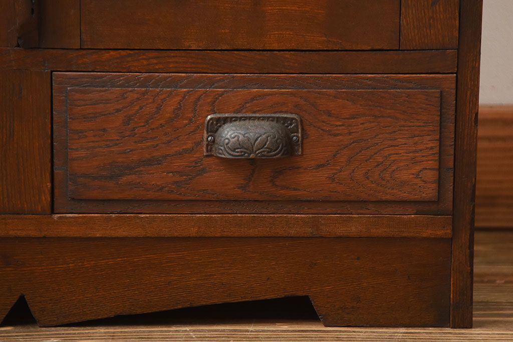 レトロ家具　昭和レトロ　引き出し2杯付き!古い栓材の小ぶりな本箱