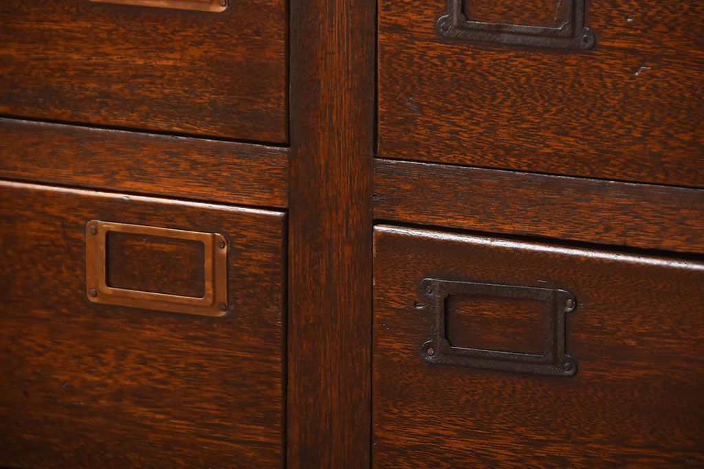 アンティーク家具　和製アンティーク　ネームプレート付き!12杯引き出しのローボード(テレビボード)