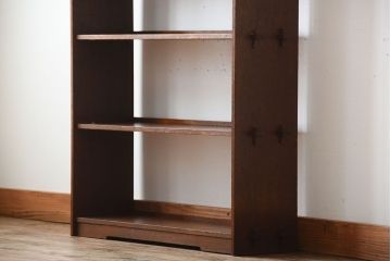 レトロ家具　昭和レトロ　古い栓材の楔式アンティーク本棚(飾り棚)
