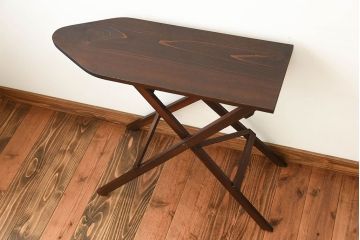 アンティーク家具　イギリスアンティーク　古い木製のアイロン台