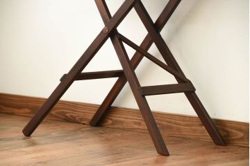 アンティーク家具　イギリスアンティーク　古い木製のアイロン台