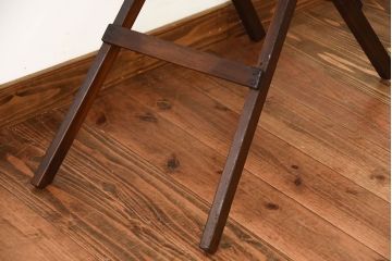 アンティーク家具　イギリスアンティーク　古い木製のアイロン台