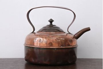 アンティーク雑貨　イギリスアンティーク　銅製のレトロなケトル(やかん)