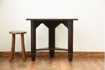 アンティーク雑貨 和製アンティーク 使い方自由自在!コーナーテーブル(1)