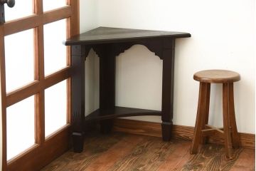 アンティーク雑貨 和製アンティーク 使い方自由自在!コーナーテーブル(1)
