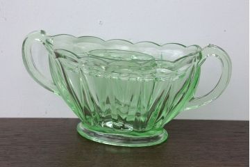 アンティーク雑貨　イギリスアンティーク　デプレッショングラスの大きな花瓶