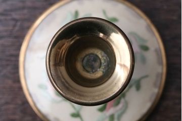 アンティーク雑貨　イギリスアンティーク　刺繍がかわいいお洒落なキャンドルスタンドペアセット