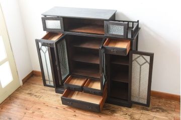 アンティーク家具　大正ロマン　古い木製のモダンな高級変わり型収納棚