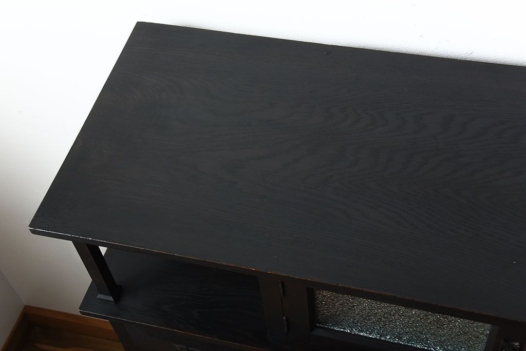 アンティーク家具　大正ロマン　古い木製のモダンな高級変わり型収納棚