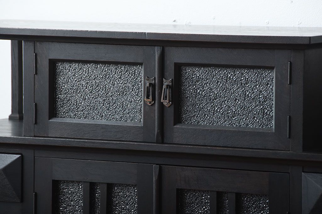 アンティーク家具　大正ロマン　古い木製のモダンな高級変わり型収納棚