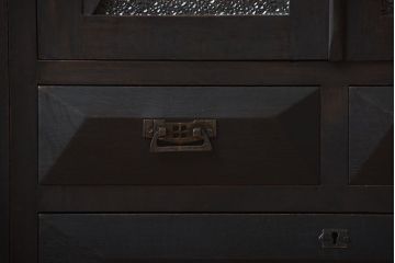 アンティーク家具　大正ロマン　古い木製のモダンな高級変わり型収納棚