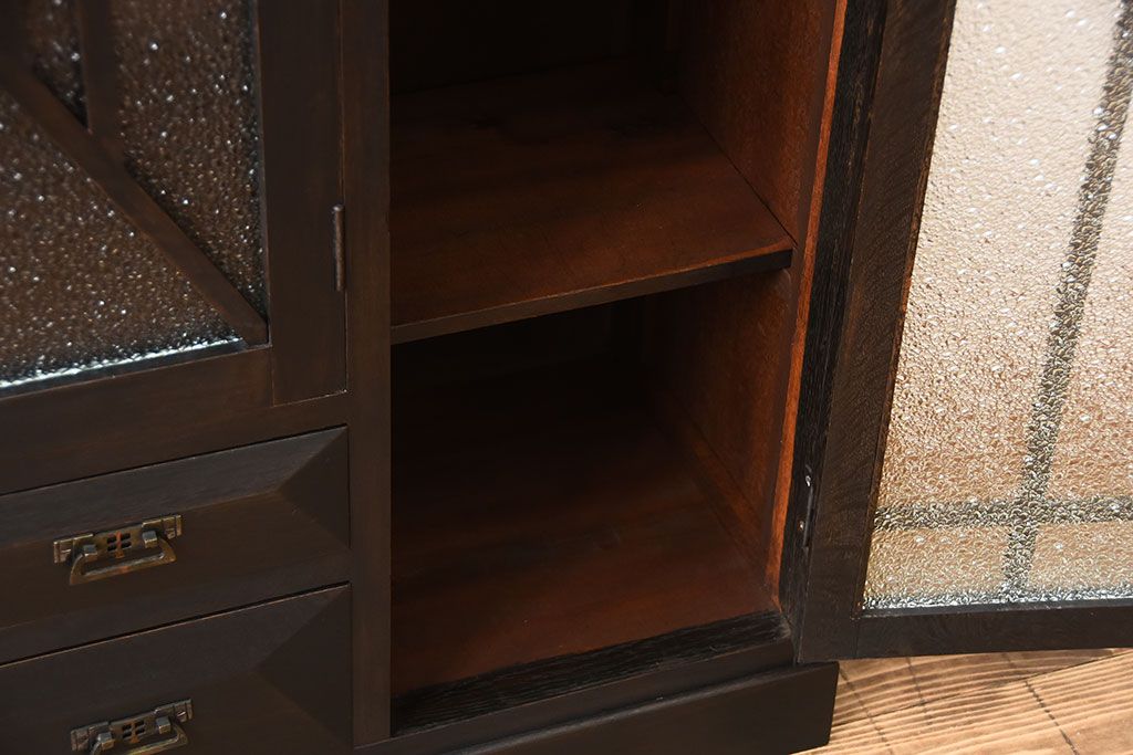 アンティーク家具　大正ロマン　古い木製のモダンな高級変わり型収納棚