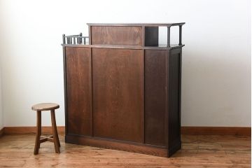 アンティーク家具　大正ロマン　古い木製のモダンな高級変わり型収納棚