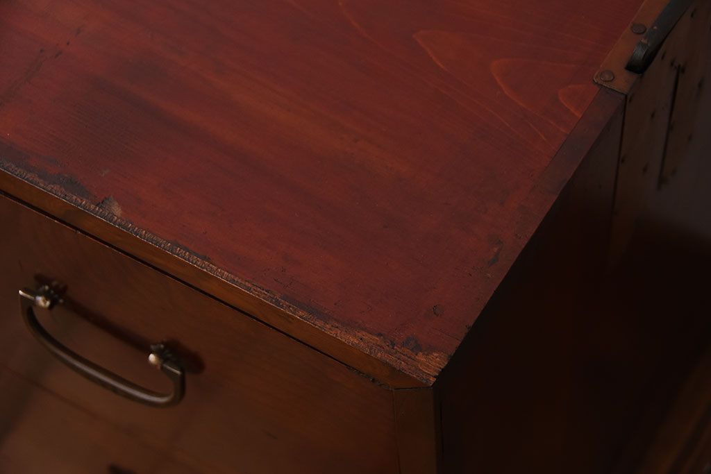 アンティーク家具　和製アンティーク　前面欅材!杢目の美しいシンプルな衣装箪笥