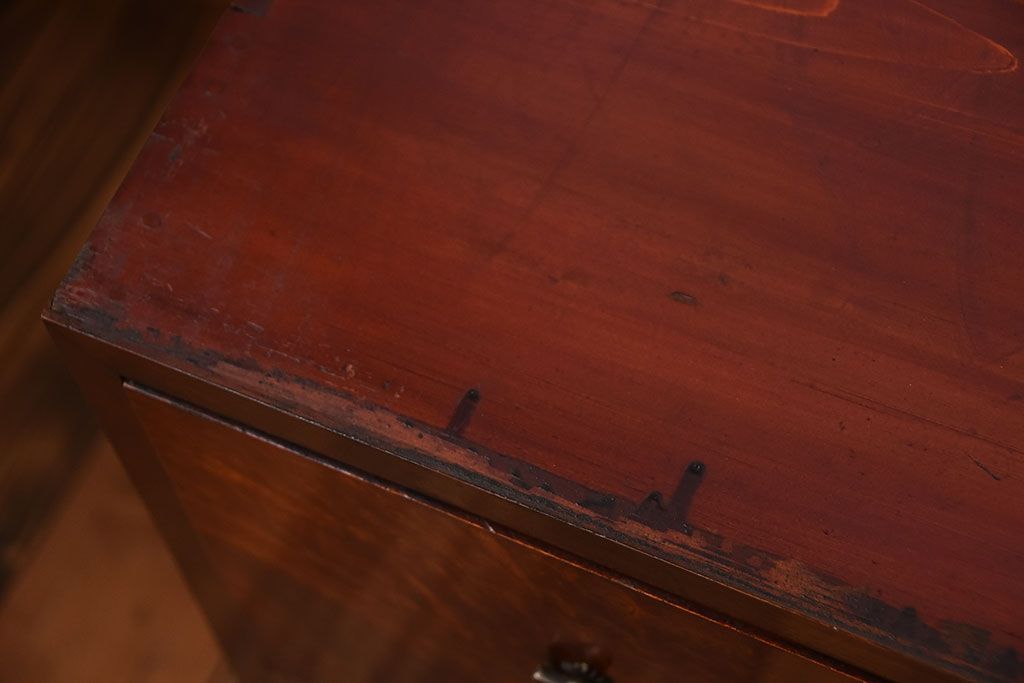 アンティーク家具　和製アンティーク　前面欅材!杢目の美しいシンプルな衣装箪笥