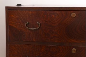 アンティーク家具　和製アンティーク　前面欅材!杢目の美しいシンプルな衣装箪笥