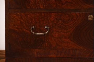 アンティーク家具　和製アンティーク　前面欅材!杢目の美しいシンプルな衣装箪笥