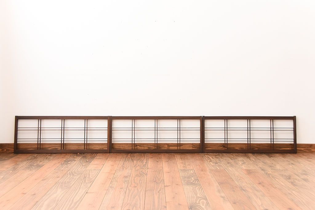 古民具・骨董　古い木のアンティーク格子戸3枚セット